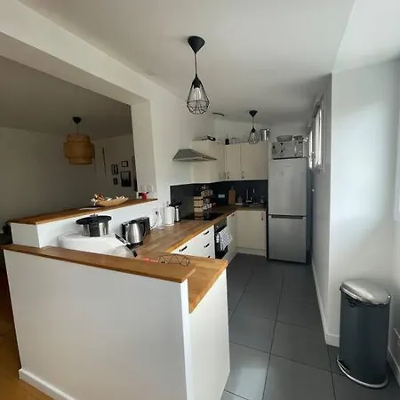 Apartment Maison & Ses 2 Chats *