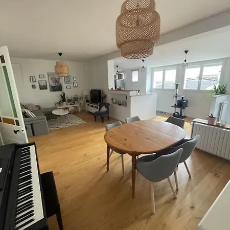 Maison & Ses 2 Chats *