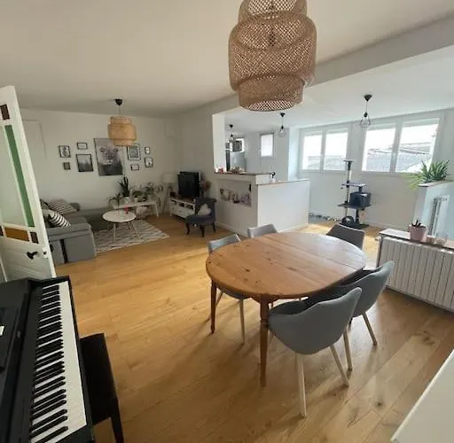 Maison & Ses 2 Chats *